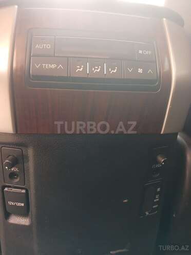 Toyota Land Cruiser Prado 2013, 220,000 km - 3.0 л - Bakı