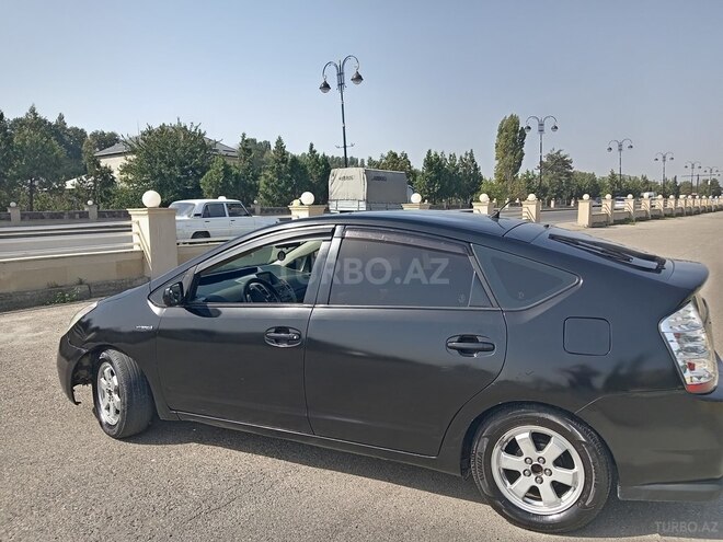 Toyota Prius 2007, 312,000 km - 1.5 l - Quba