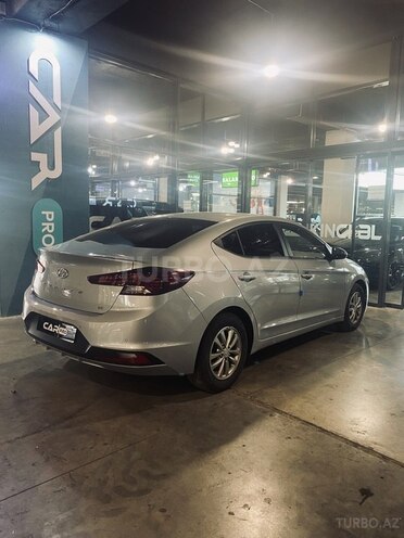 Hyundai Elantra 2019, 94,378 km - 1.6 l - Bakı