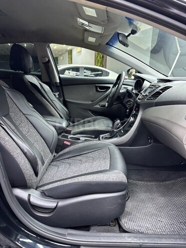 Hyundai Elantra 2014, 104,353 km - 1.8 l - Bakı