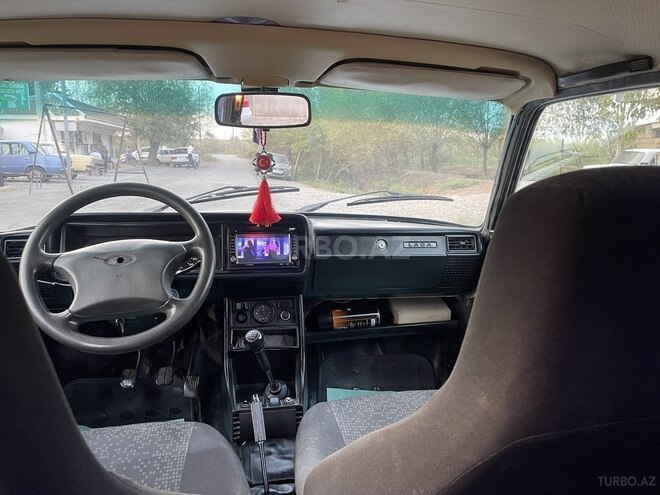 LADA (VAZ) 2107 2004, 100,000 km - 1.6 l - Salyan