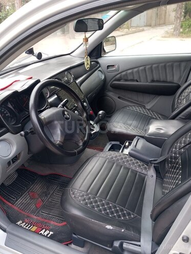 Mitsubishi Airtrek 2002, 450,000 km - 2.0 л - Sumqayıt