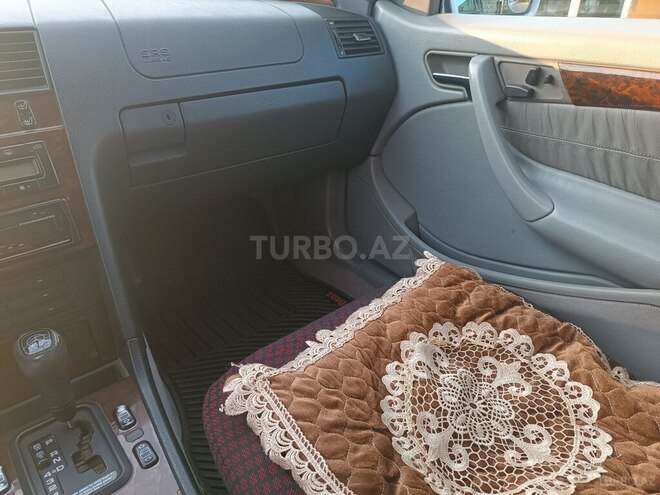 Mercedes C 230 1997, 413,692 km - 2.3 l - Zərdab