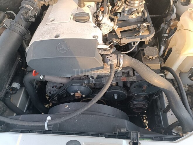 Mercedes C 230 1997, 413,692 km - 2.3 l - Zərdab