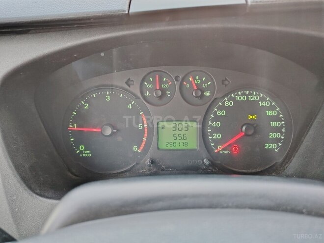 Ford Transit 2011, 250,000 km - 2.2 l - Bakı