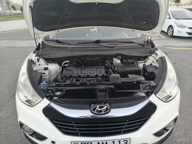 Hyundai ix35 2011, 313,000 km - 2.4 l - Bakı