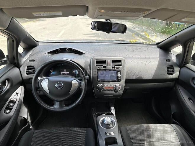 Nissan Leaf 2015, 62,000 km - 0.0 l - Bakı