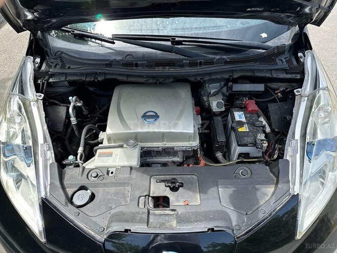 Nissan Leaf 2015, 62,000 km - 0.0 l - Bakı