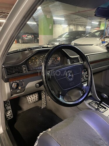 Mercedes E 220 1994, 555,000 km - 2.2 л - Ağcabədi