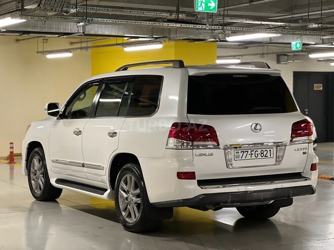 Lexus LX 570-4