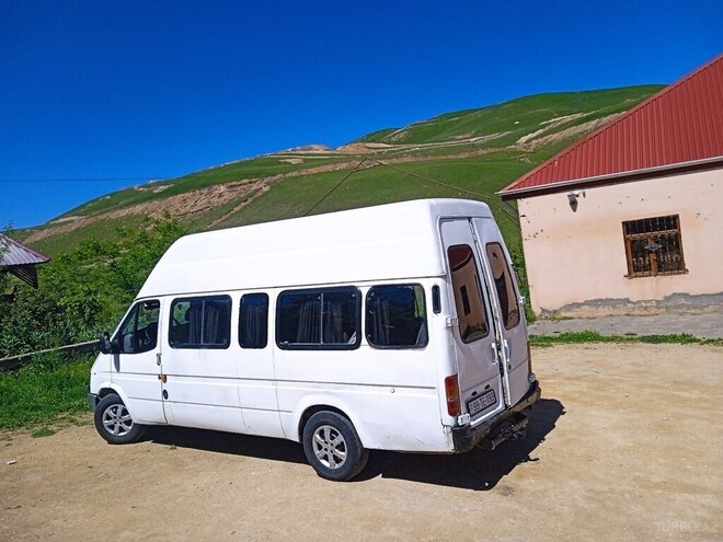 Ford Transit 1998, 545,321 km - 2.5 l - Yevlax
