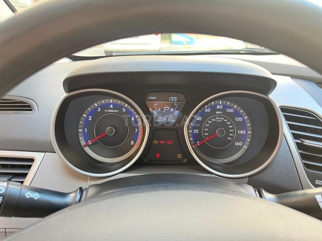 Hyundai Elantra 2016, 171,000 km - 1.8 l - Bakı