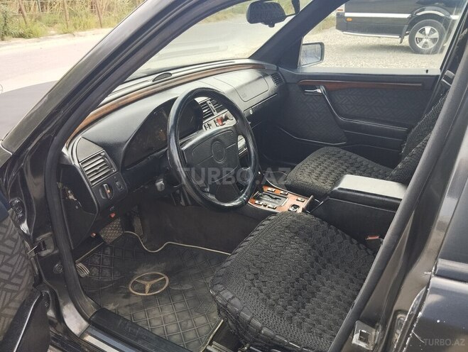 Mercedes C 250 d 1994, 358,700 km - 2.5 l - Bakı