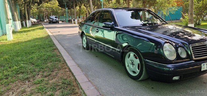 Mercedes E 290 1997, 420,000 km - 2.9 l - Bakı