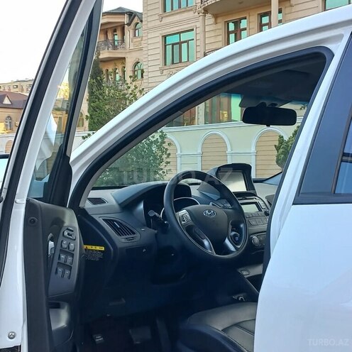Hyundai Tucson 2015, 178,000 km - 2.0 l - Bakı