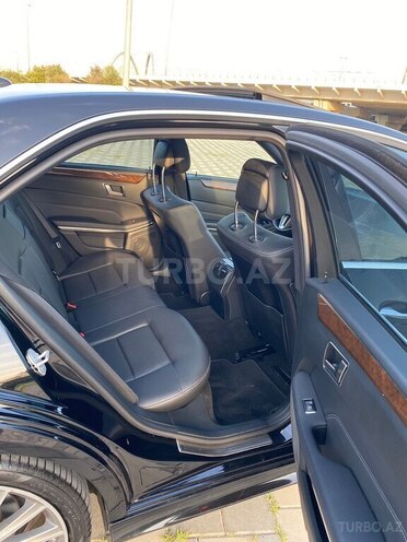 Mercedes E 250 2016, 269,359 km - 2.2 l - Bakı