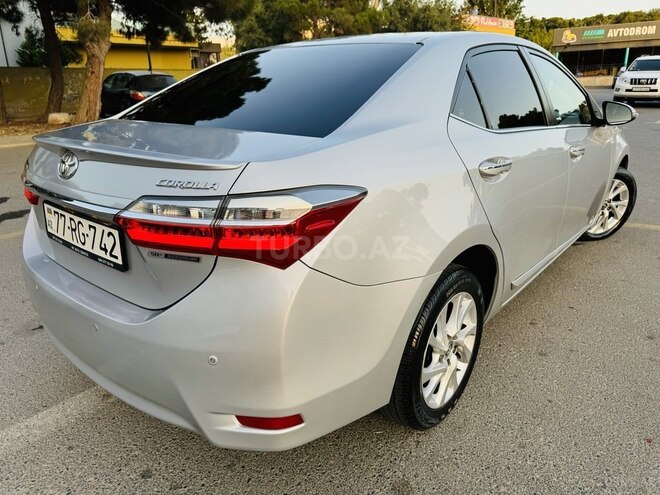 Toyota Corolla 2017, 92,000 km - 1.6 l - Bakı