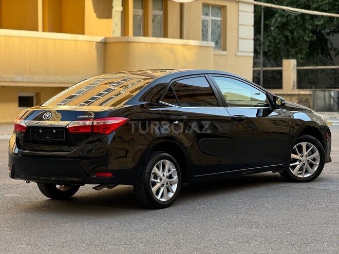 Toyota Corolla 2014, 215,000 km - 1.6 l - Bakı
