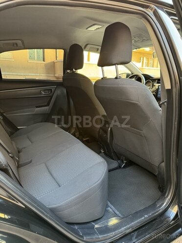 Toyota Corolla 2014, 215,000 km - 1.6 l - Bakı
