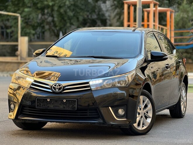 Toyota Corolla 2014, 215,000 km - 1.6 l - Bakı