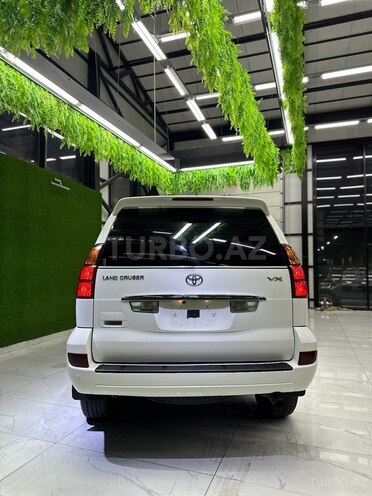 Toyota Land Cruiser Prado-6