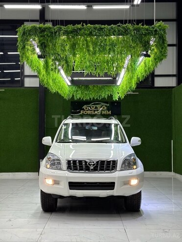 Toyota Land Cruiser Prado-4