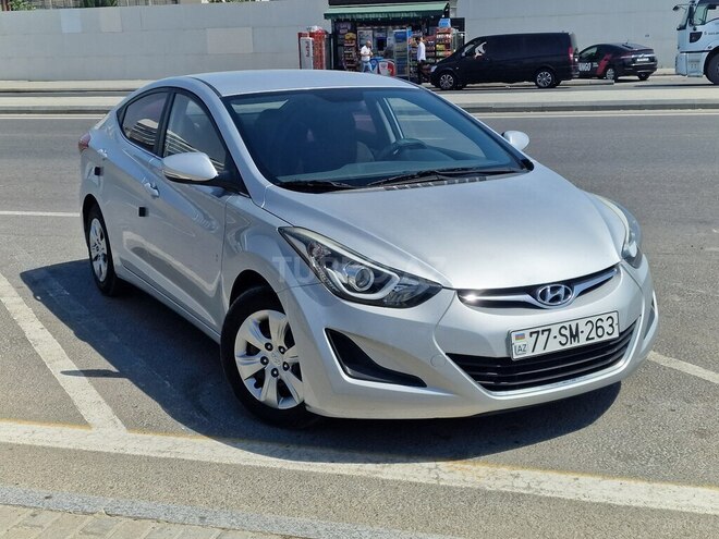 Hyundai Avante-5