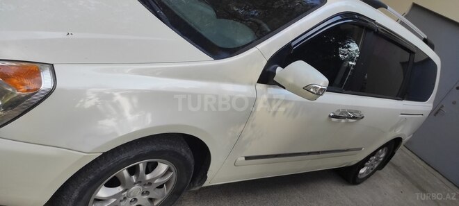 Kia Carnival-15