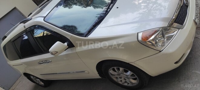 Kia Carnival-17