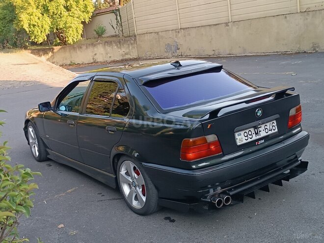BMW 318 1996, 333,333 km - 1.8 л - Zaqatala