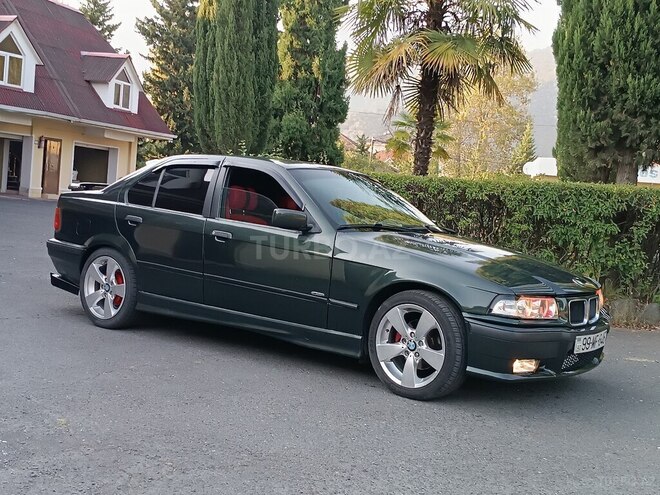 BMW 318 1996, 333,333 km - 1.8 л - Zaqatala