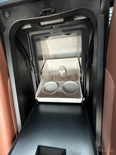 BMW 750-15