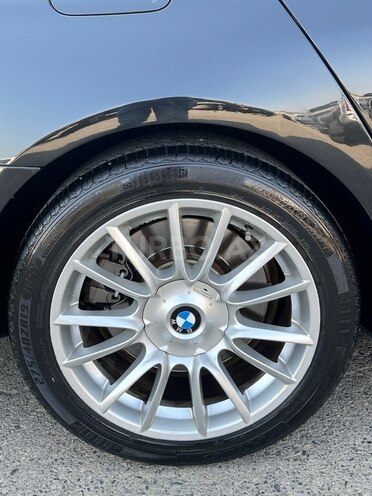 BMW 750-17