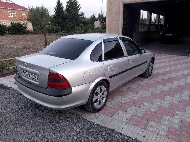 Opel Vectra 1998, 440,000 km - 2.0 l - Masallı