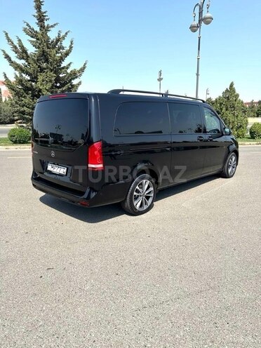 Mercedes V 250-8
