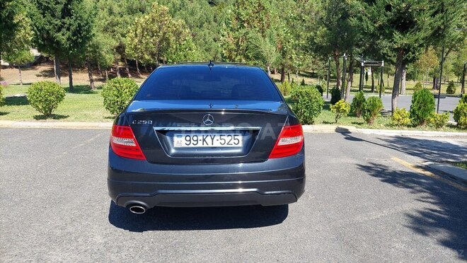 Mercedes C 250 2012, 270,000 km - 1.8 л - Balakən