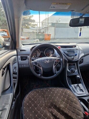 Hyundai Elantra 2012, 238,183 km - 1.8 l - Bakı