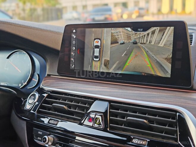 BMW 520 2017, 177,000 km - 2.0 l - Bakı