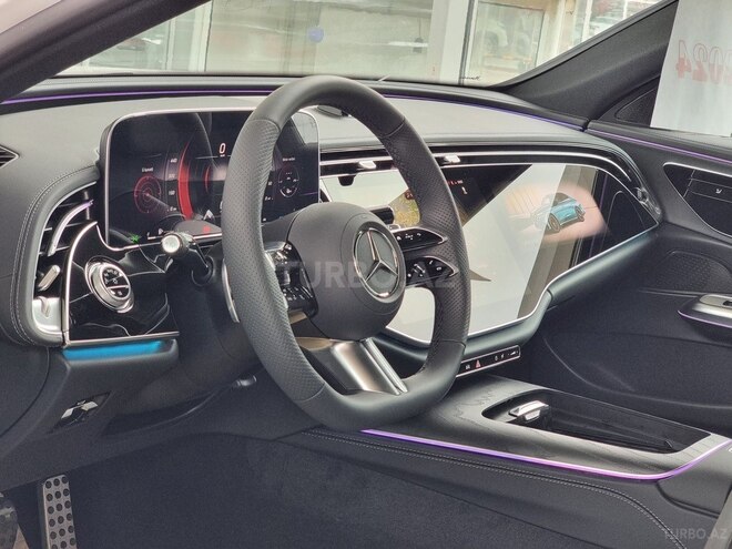 Mercedes E 220 d-16