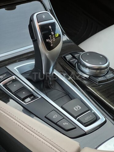 BMW 528 2016, 97,000 km - 2.0 л - Bakı