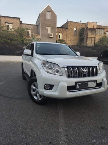 Toyota Land Cruiser Prado 2010, 135,295 km - 2.7 л - Bakı