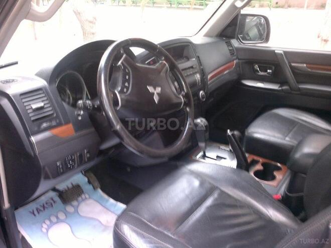 Mitsubishi Pajero 2007, 180,000 km - 3.0 l - Bakı