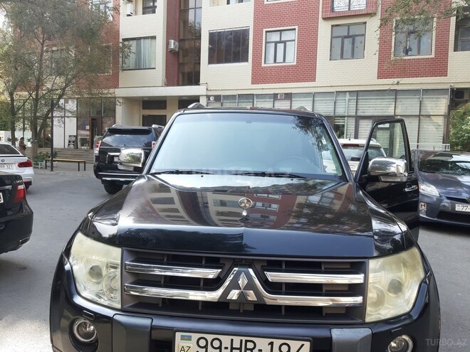 Mitsubishi Pajero 2007, 180,000 km - 3.0 l - Bakı