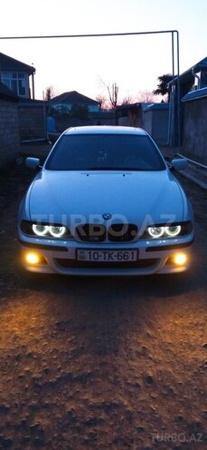 BMW 530 2002, 317,000 km - 3.0 l - Masallı
