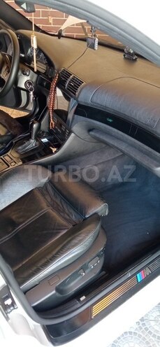 BMW 530 2002, 317,000 km - 3.0 l - Masallı