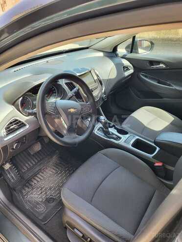 Chevrolet Cruze-4