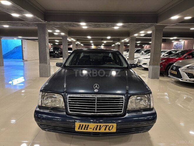 Mercedes S 320-1