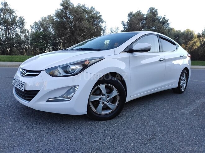 Hyundai Avante 2015, 250,000 km - 1.6 l - Bakı