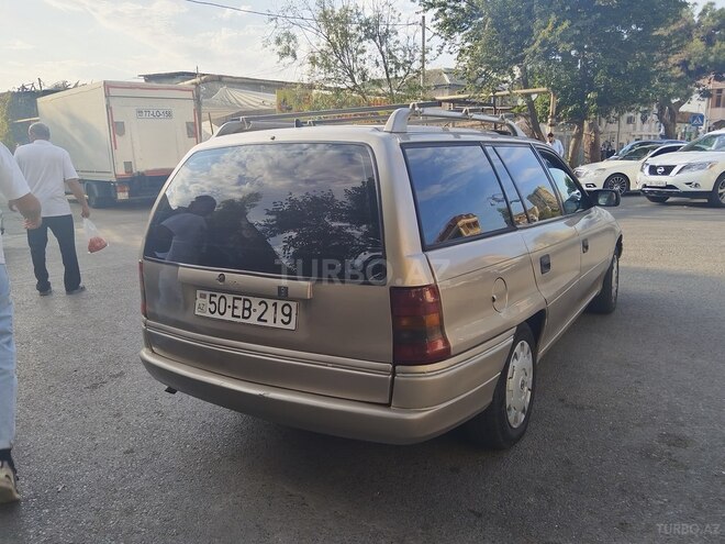 Opel Astra 1996, 500,000 km - 1.6 l - Bakı