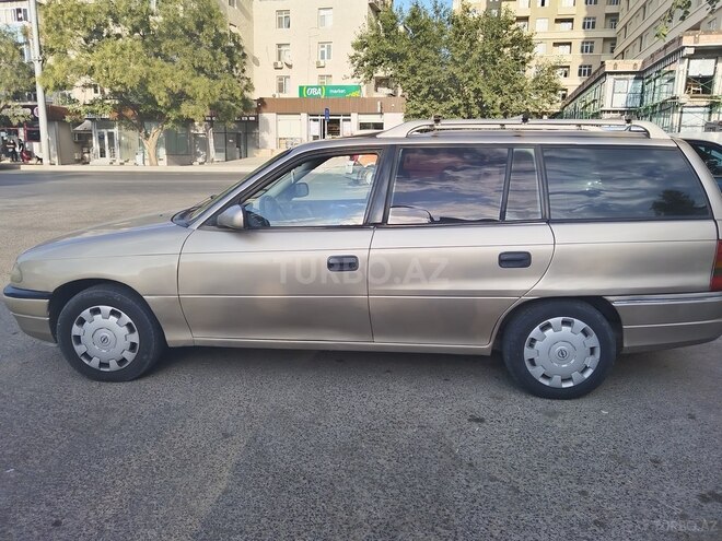 Opel Astra 1996, 500,000 km - 1.6 l - Bakı